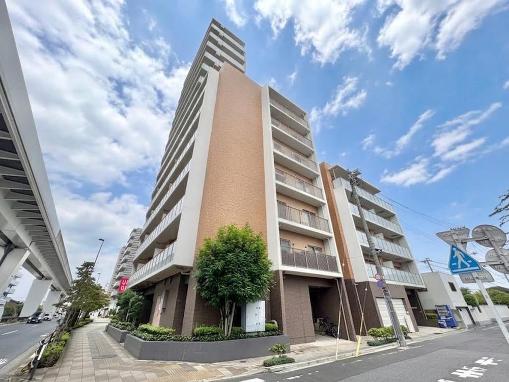 2LDK+S apartment in Adachi Ward, Tokyo - Photo 1