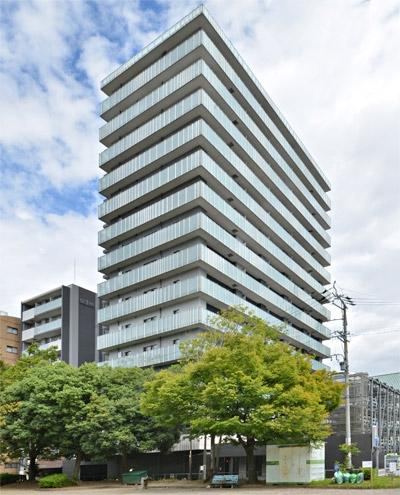 3LDK apartment in Naka Ward, Nagoya, Aichi - Photo 1
