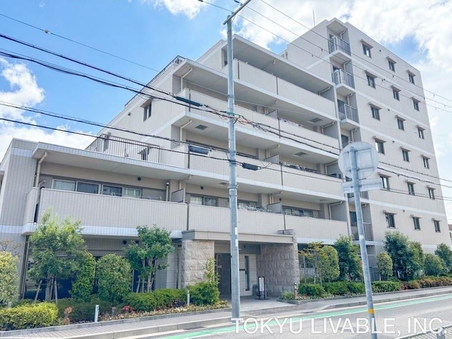 2LDK+S apartment in Nishinomiya, Hyogo - Photo 1