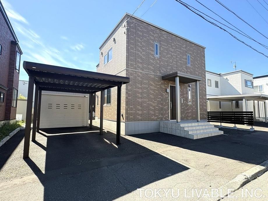 5LDK house in Toyohira Ward, Sapporo, Hokkaido - Photo 1