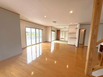 4LDK+2S house in Buzen
