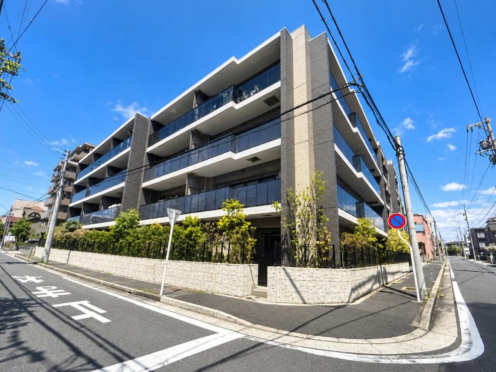 3LDK apartment in Showa Ward, Nagoya, Aichi - Photo 1