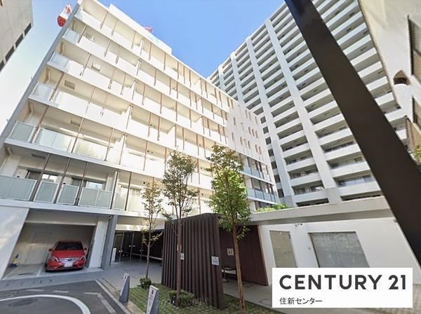 2LDK apartment in Minato Ward, Tokyo - Photo 1