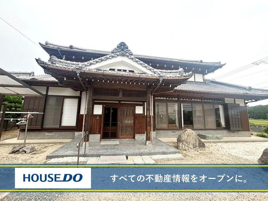 8LDK house in Okagaki, Onga District, Fukuoka - Photo 1