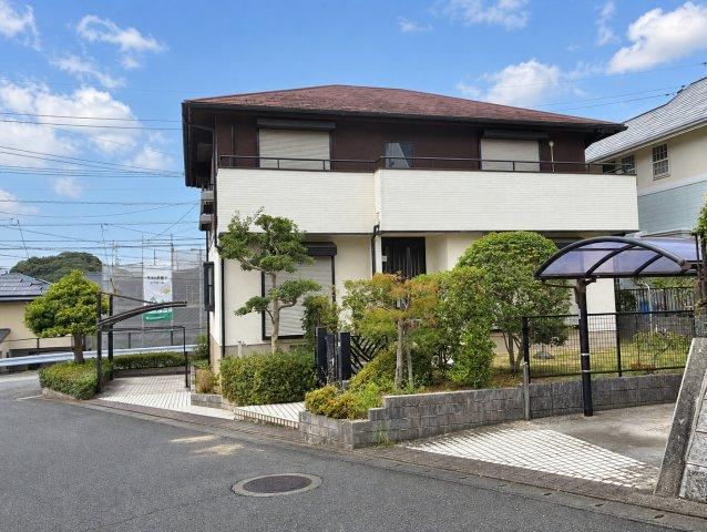 4LDK house in Chikushino, Fukuoka - Photo 1