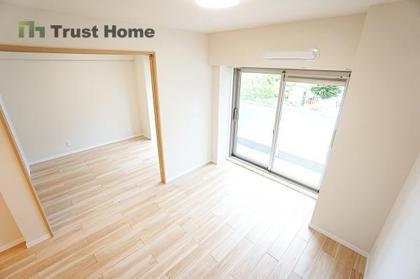 3LDK apartment in Nishinomiya, Hyogo - Photo 1