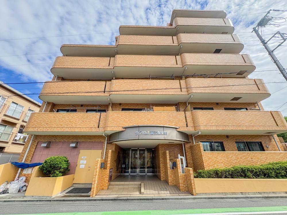 1LDK+S apartment in Urawa Ward, Saitama - Photo 1