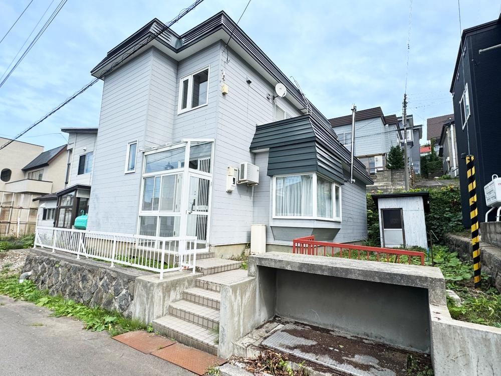 3LDK house in Otaru, Hokkaido - Photo 1