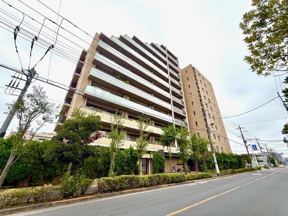 4LDK apartment in Adachi Ward, Tokyo - Photo 1
