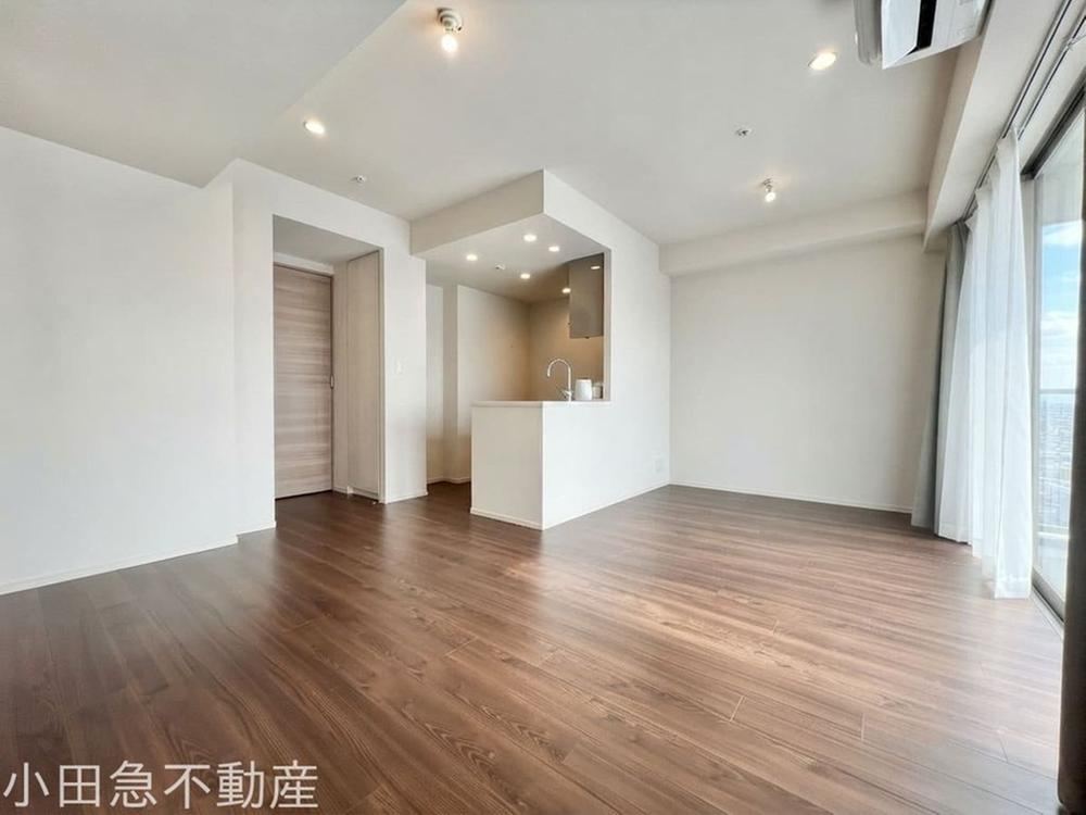 2LDK apartment in Ebina, Kanagawa - Photo 1