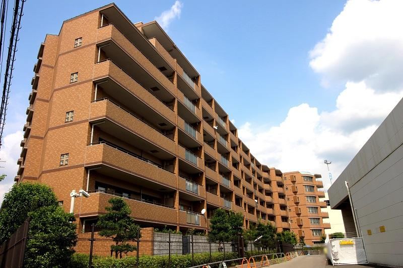 3LDK apartment in Fushimi Ward, Kyoto - Photo 1