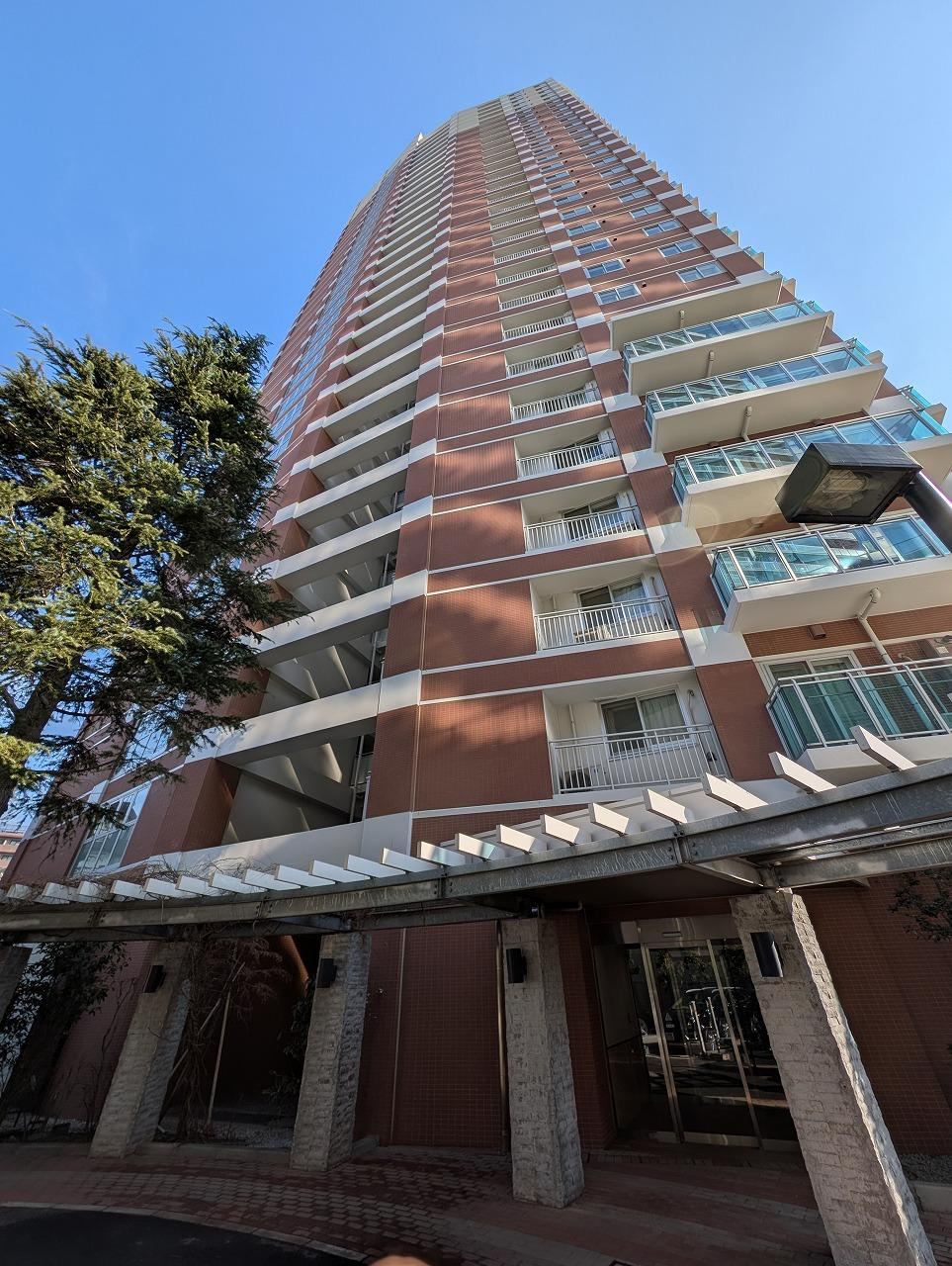 2LDK apartment in Nakano Ward, Tokyo - Photo 1