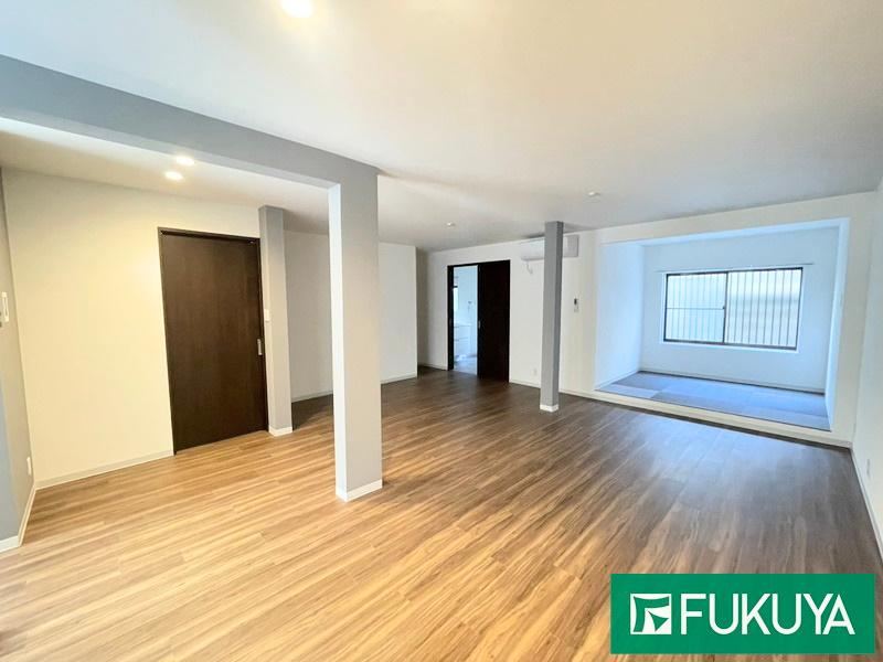 3LDK+S house in Abeno Ward, Osaka - Photo 1