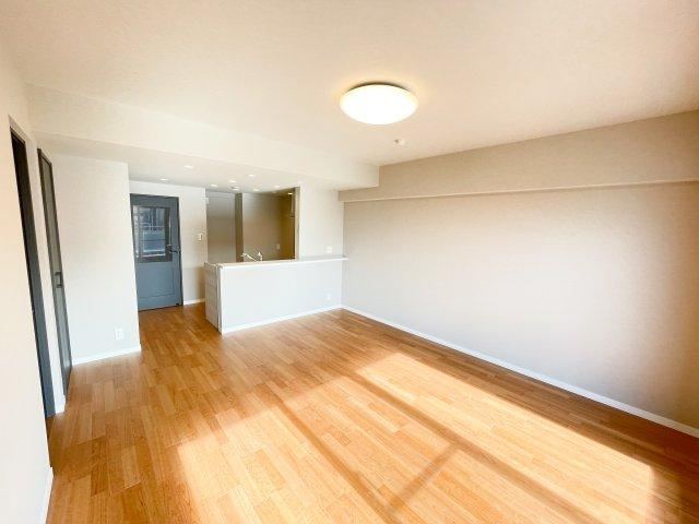 3LDK apartment in Minami Ward, Yokohama, Kanagawa - Photo 1