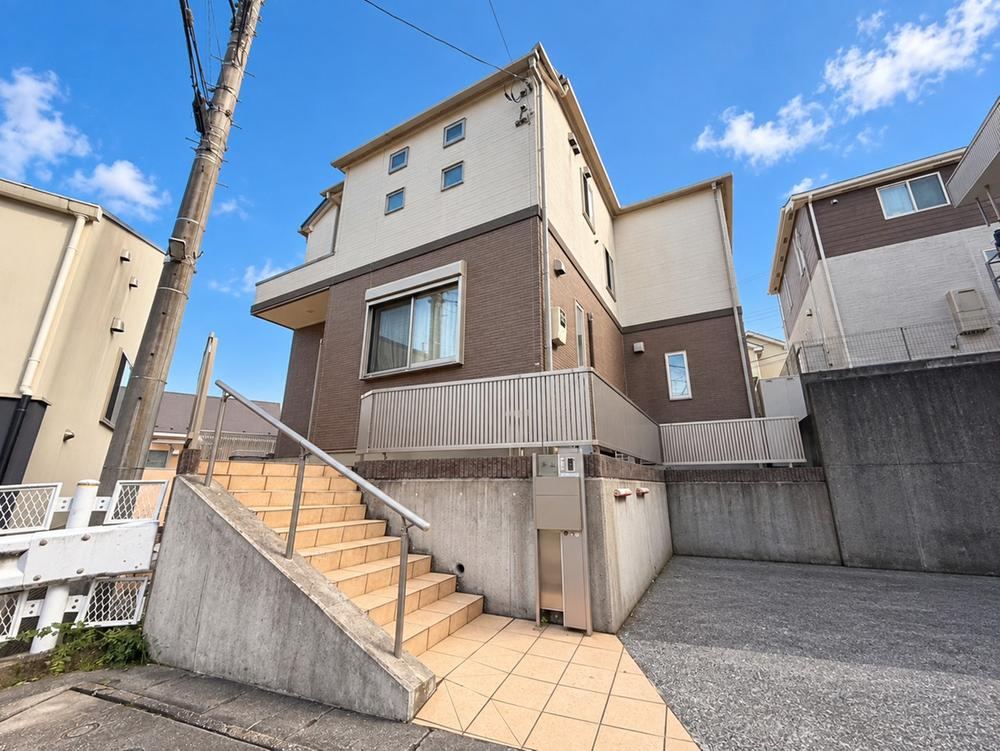 4LDK house in Miyamae Ward, Kawasaki, Kanagawa - Photo 1