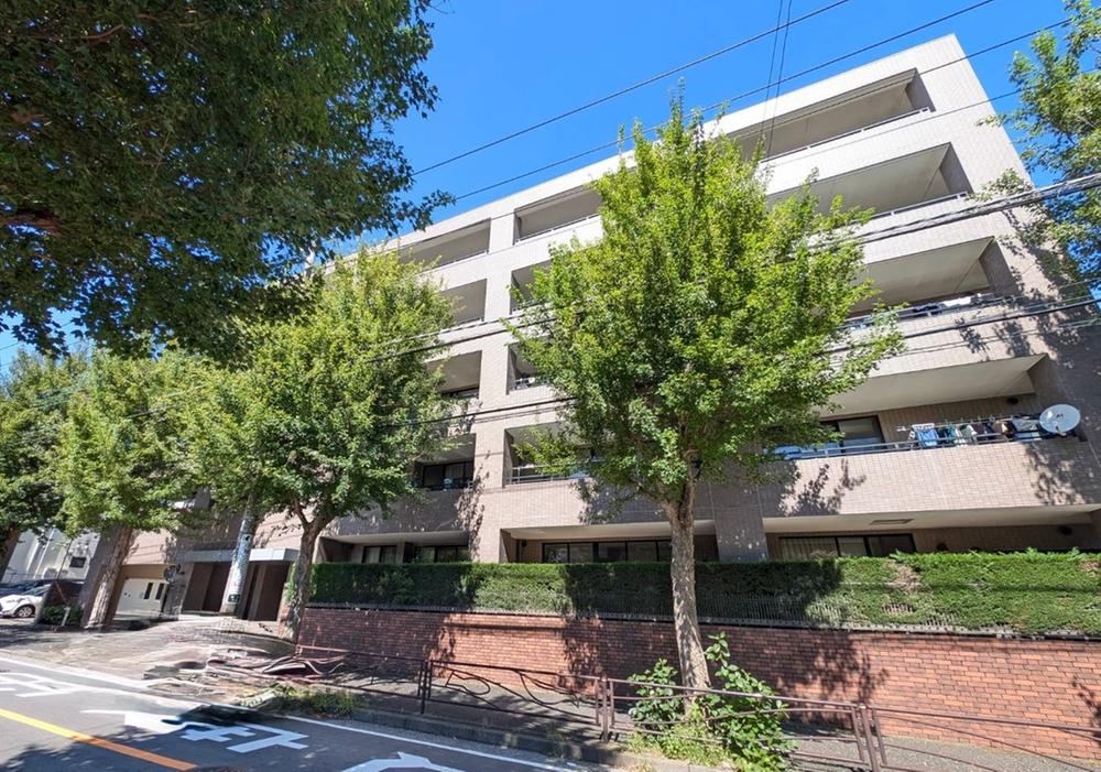 3LDK apartment in Miyamae Ward, Kawasaki, Kanagawa - Photo 1
