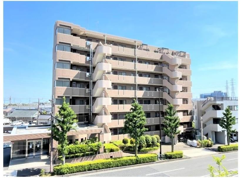 3LDK apartment in Machida, Tokyo - Photo 1