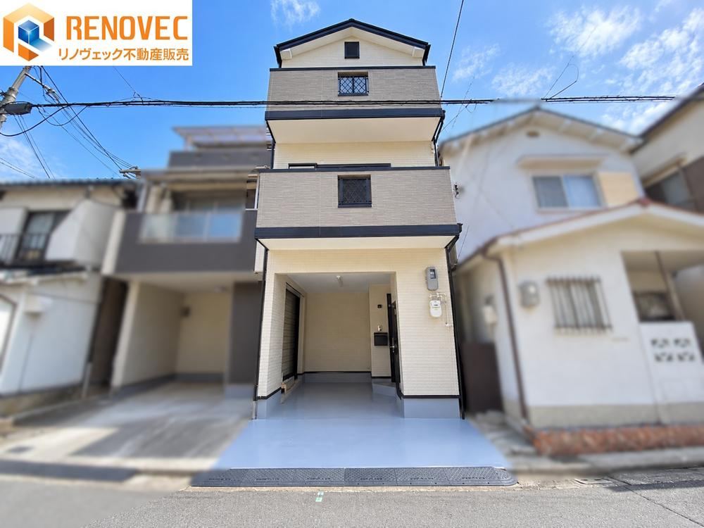 4LDK+S house in Sakai Ward, Sakai, Osaka - Photo 1