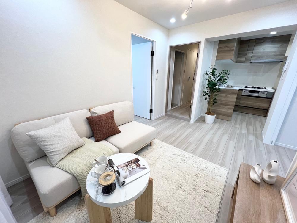 2LDK apartment in Hyogo Ward, Kobe, Hyogo - Photo 1