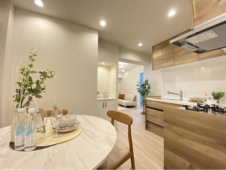 2LDK apartment in Hyogo Ward, Kobe, Hyogo - Photo 1