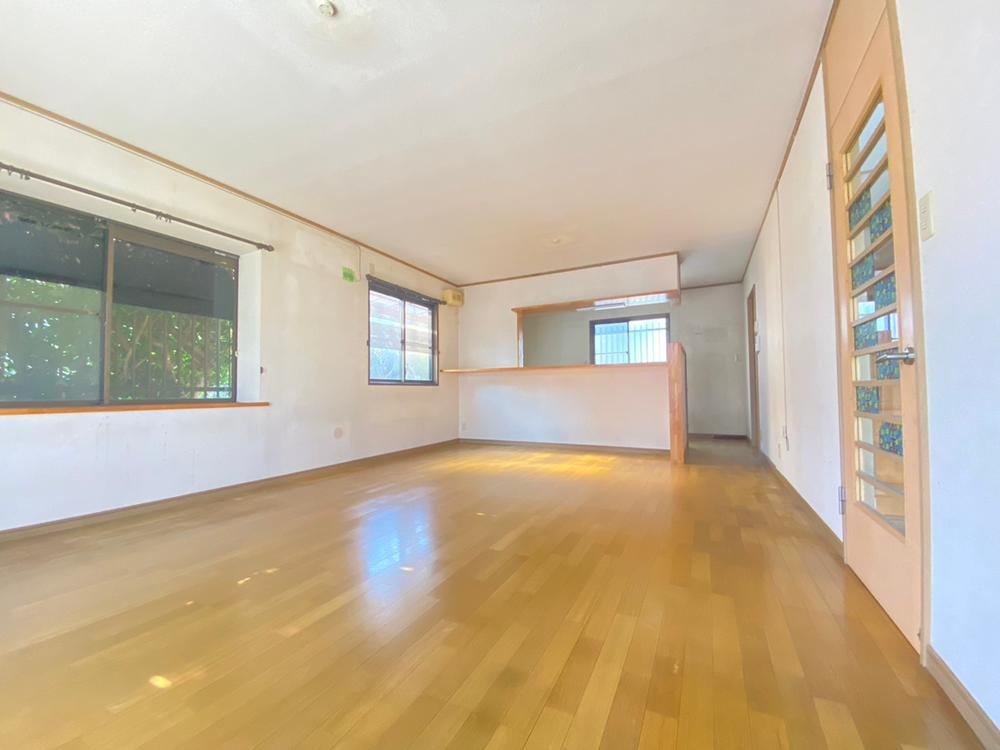 6LDK house in Wakamatsu Ward, Kitakyushu, Fukuoka - Photo 1