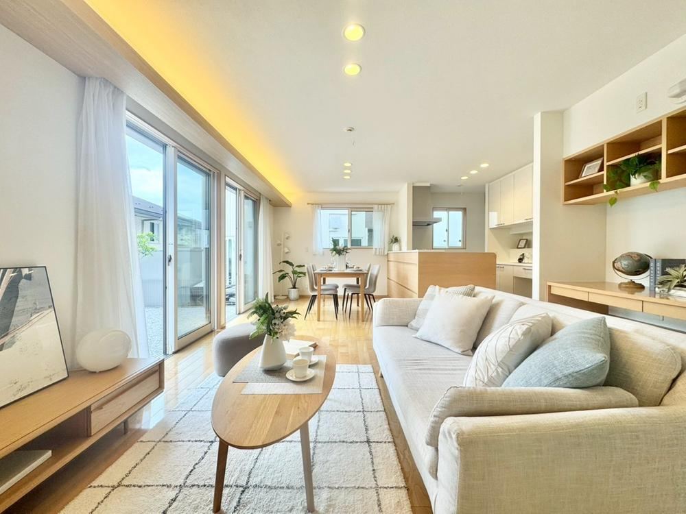 5LDK house in Hachioji, Tokyo - Photo 1