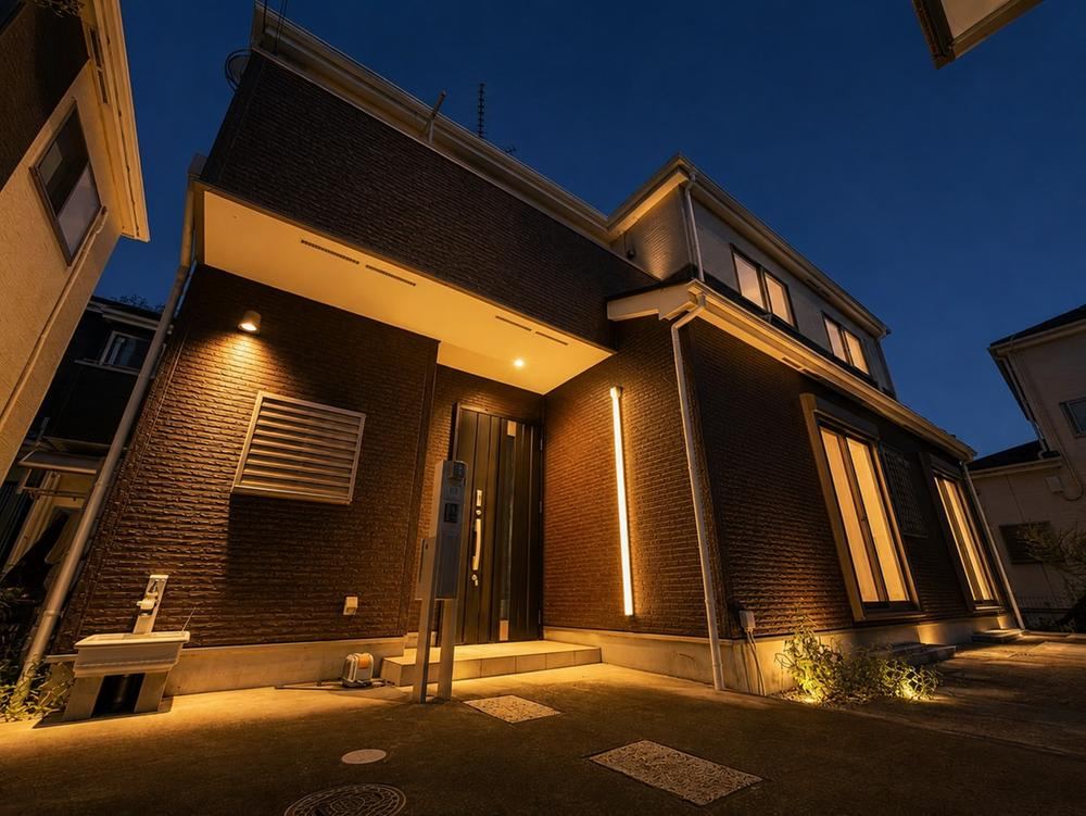 4LDK house in Shiroi, Chiba - Photo 1