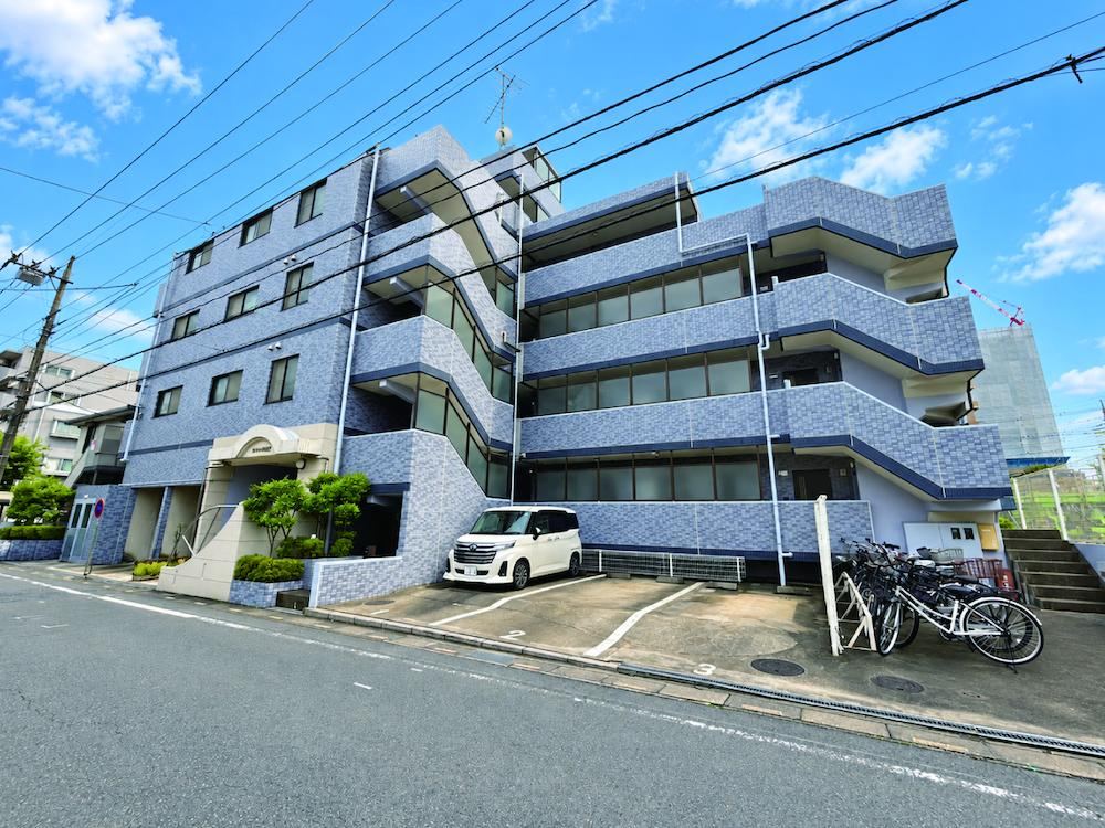3LDK apartment in Kawaguchi, Saitama - Photo 1