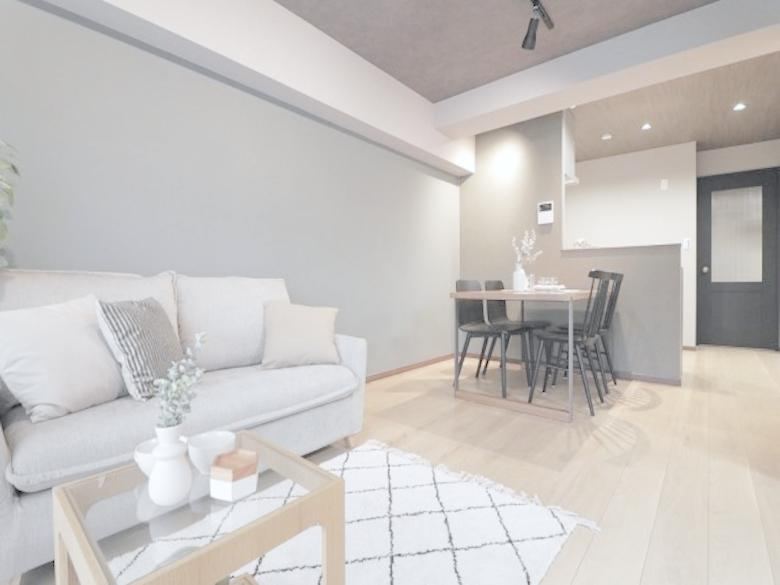 2LDK apartment in Nishi Ward, Osaka - Photo 1