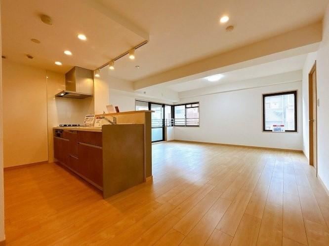 3LDK apartment in Kita Ward, Okayama - Photo 1