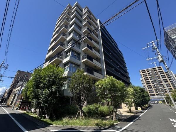3LDK apartment in Hachioji, Tokyo - Photo 1