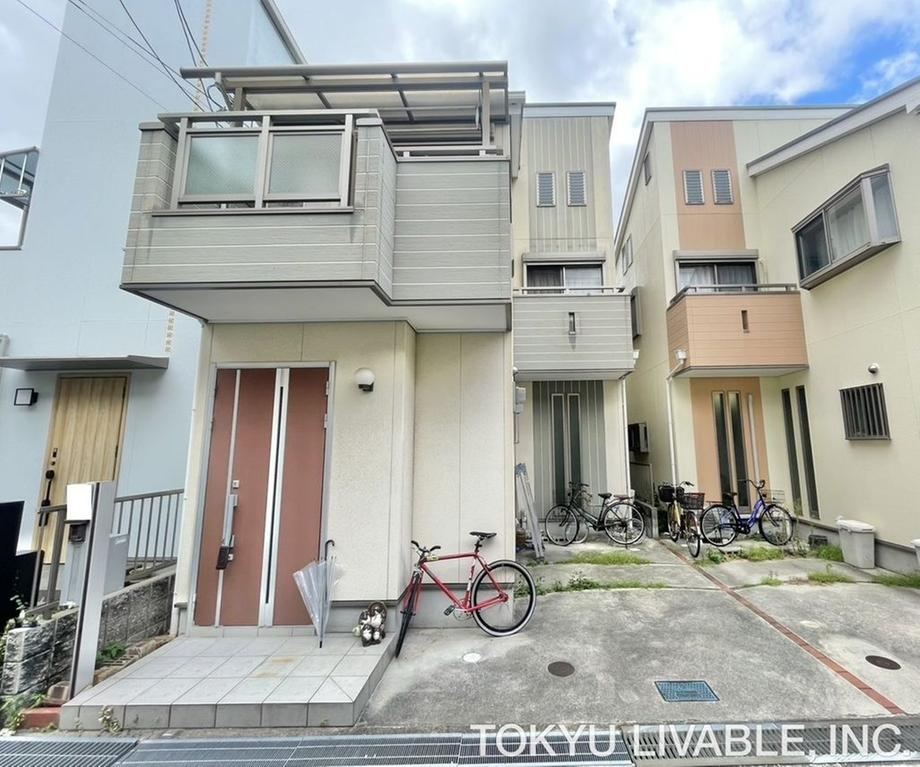 4LDK house in Amagasaki, Hyogo - Photo 1