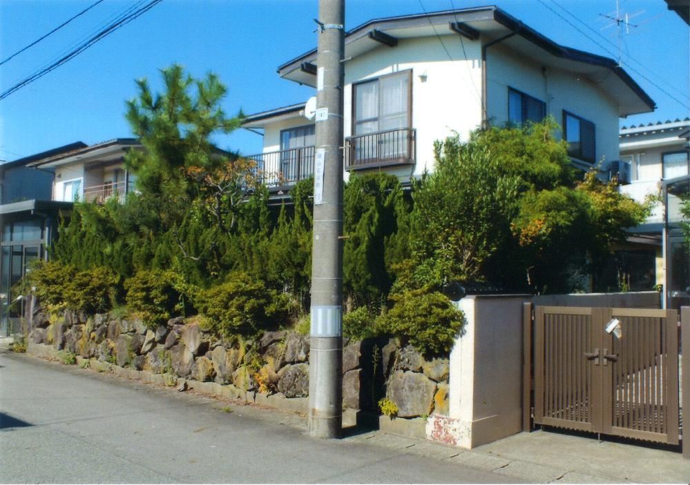 232 m² land in Akita, Akita - Photo 1