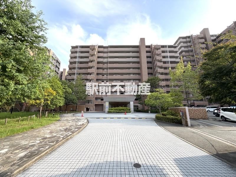 3LDK apartment in Minami Ward, Fukuoka - Photo 1