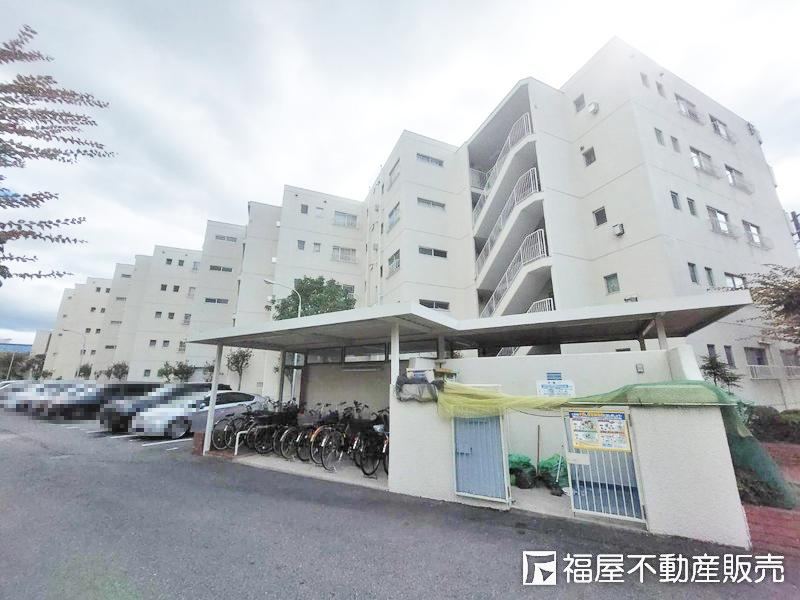 2DK apartment in Amagasaki, Hyogo - Photo 1