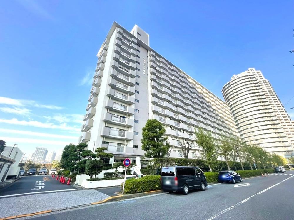 3LDK apartment in Koto Ward, Tokyo - Photo 1