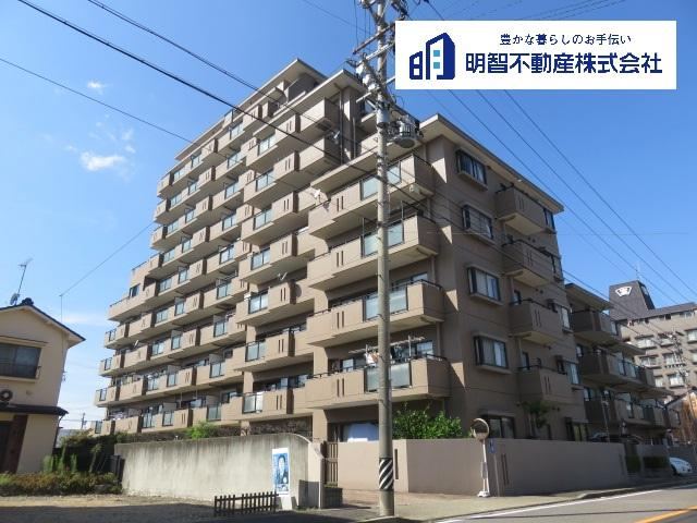 3LDK apartment in Nishi Ward, Nagoya, Aichi - Photo 1