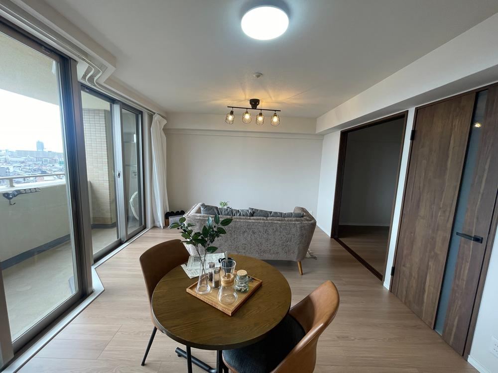 3LDK apartment in Sumiyoshi Ward, Osaka - Photo 1