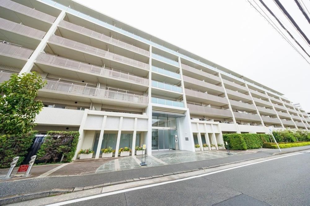4LDK apartment in Kawasaki Ward, Kawasaki, Kanagawa - Photo 1
