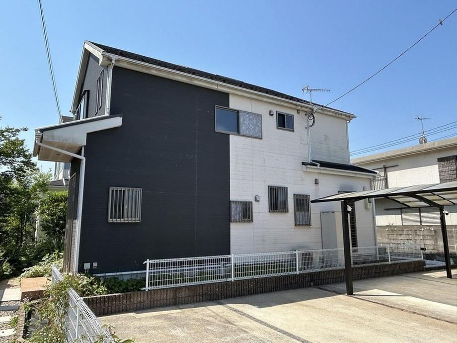 4LDK house in Nishi Ward, Fukuoka - Photo 1