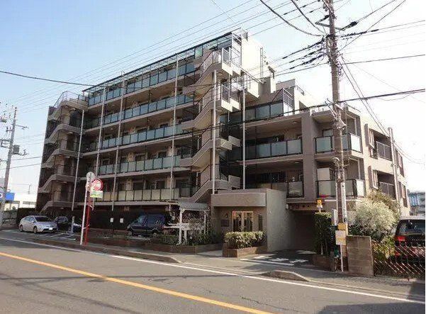 3LDK apartment in Funabashi, Chiba - Photo 1