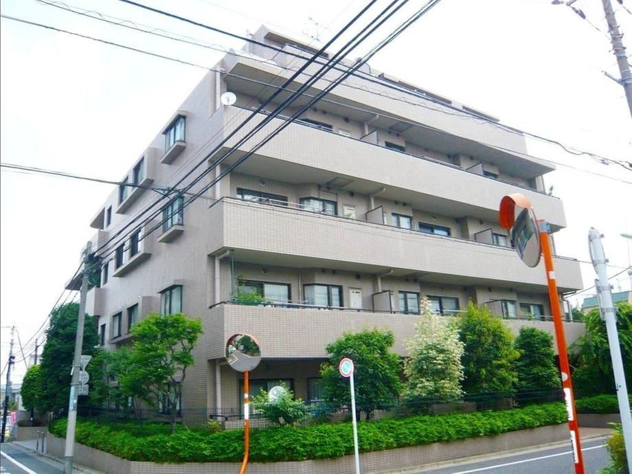 1LDK apartment in Setagaya Ward, Tokyo - Photo 1