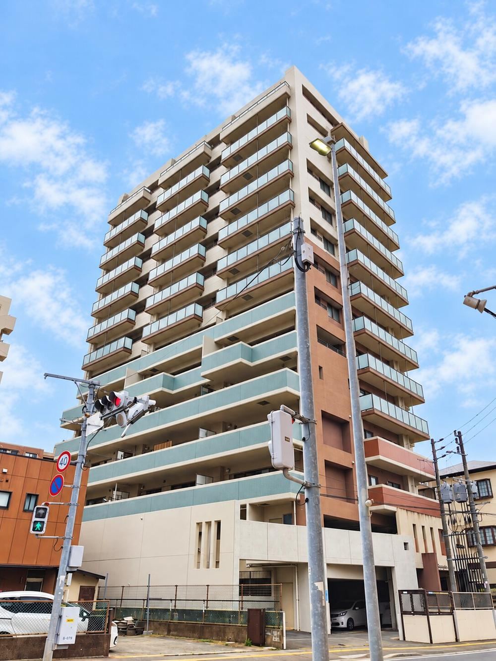 3LDK apartment in Onojo, Fukuoka - Photo 1