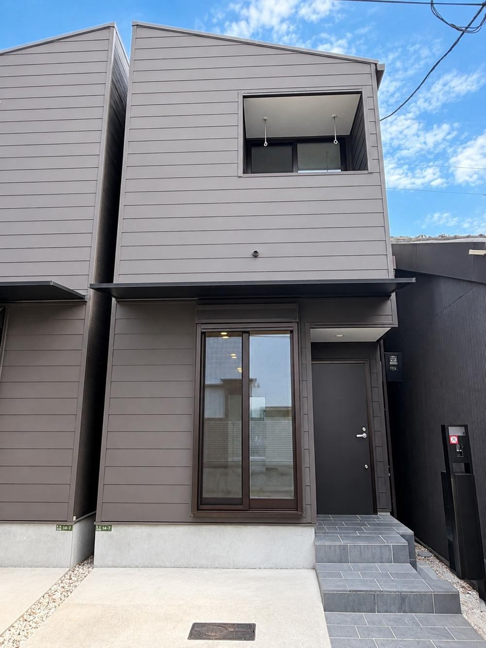 3LDK house in Joto Ward, Osaka - Photo 1
