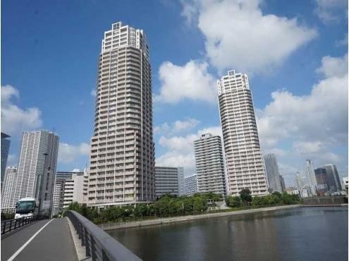 4LDK apartment in Koto Ward, Tokyo - Photo 1