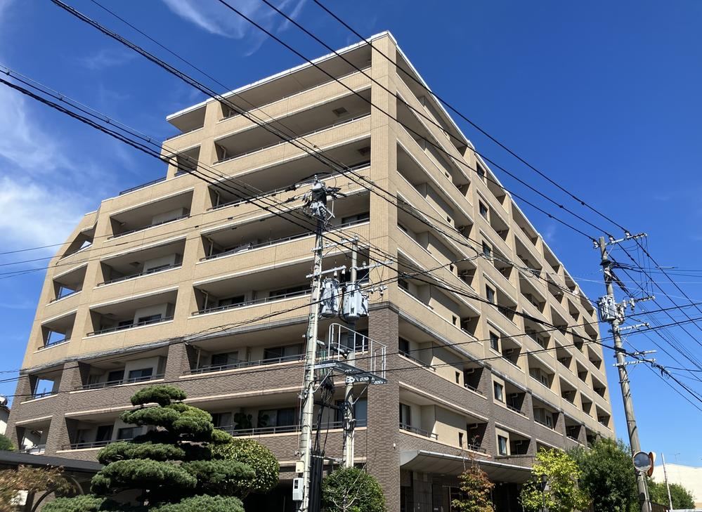 3LDK apartment in Kurume, Fukuoka - Photo 1
