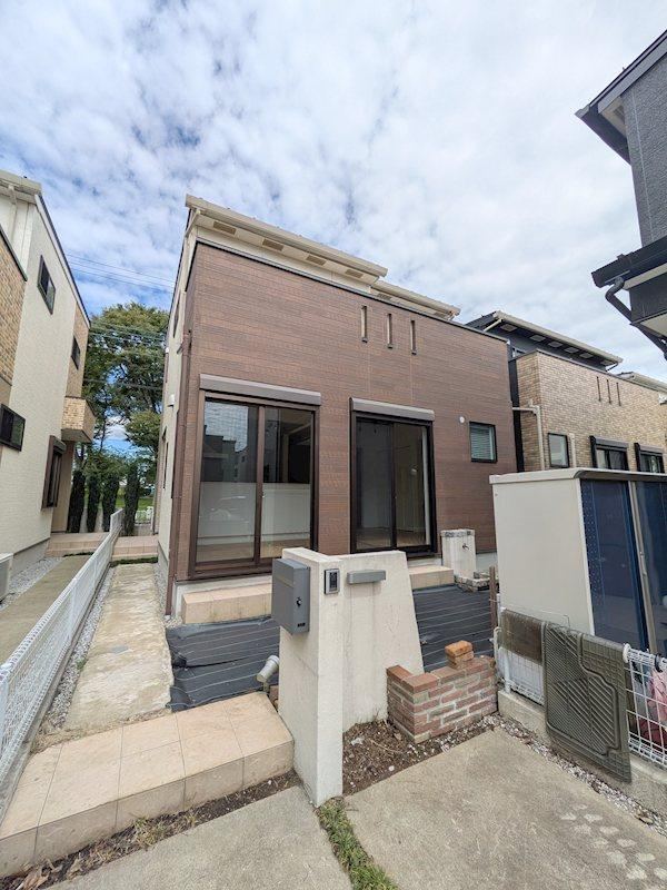 3LDK house in Matsudo, Chiba - Photo 1