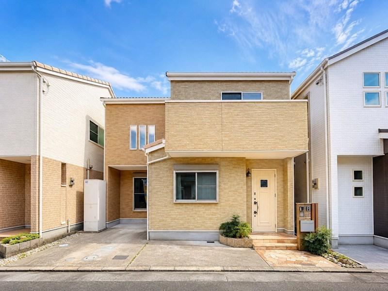 4LDK house in Ibaraki, Osaka - Photo 1