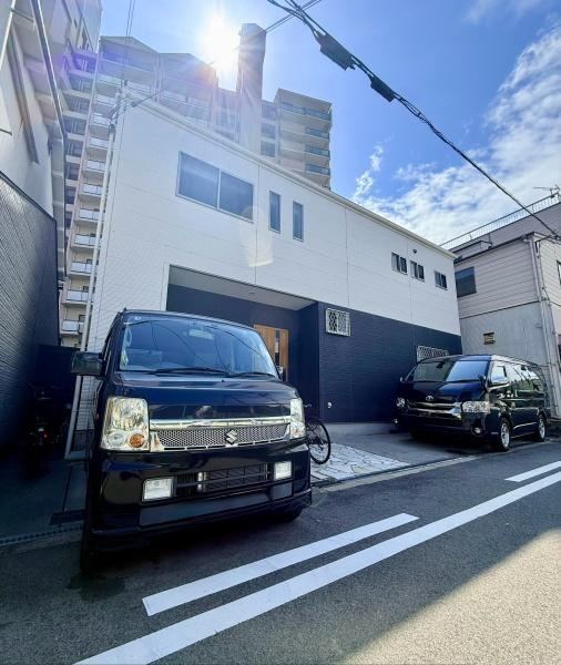 3LDK house in Konohana Ward, Osaka - Photo 1