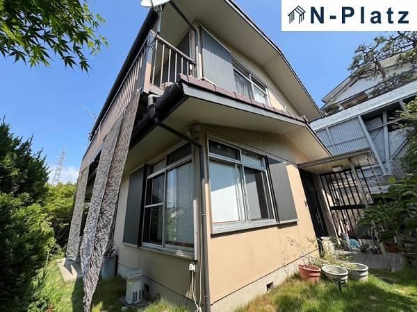 5LDK house in Tarumi Ward, Kobe, Hyogo - Photo 1